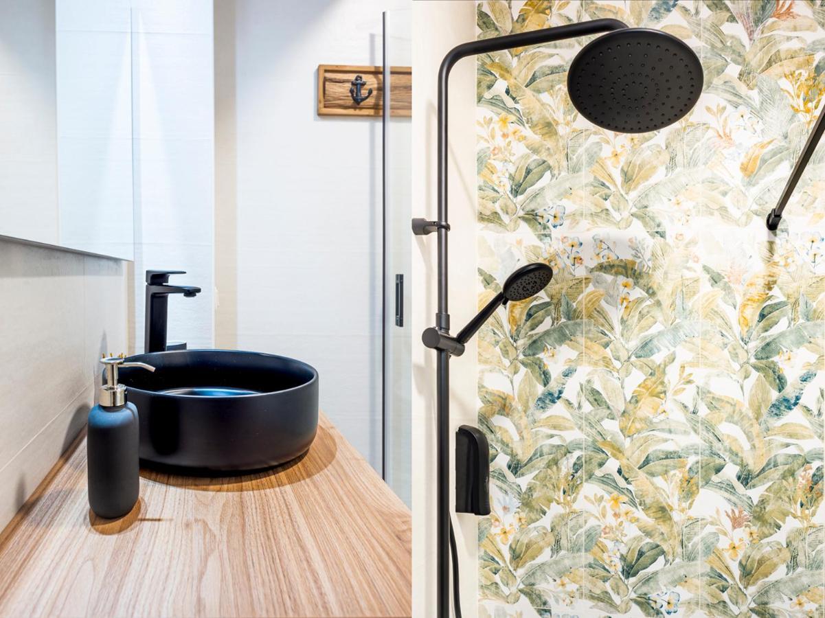 Alohamundi Velarde Apartment Seville